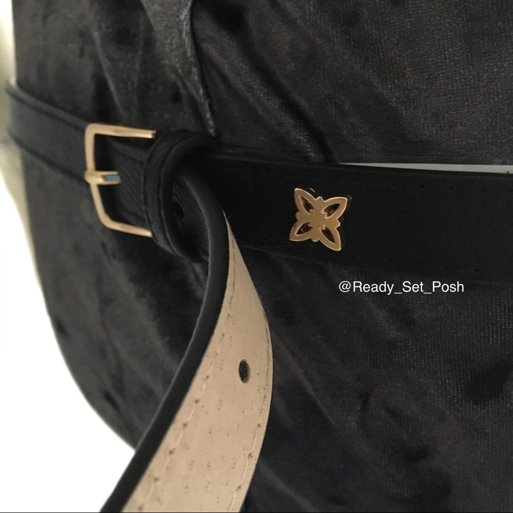 Black studded belt bag. Bum bag. BCBGeneration - Picture 8 of 8